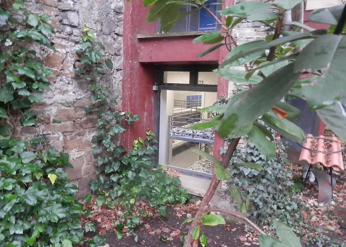 Plaza Catedral hostel